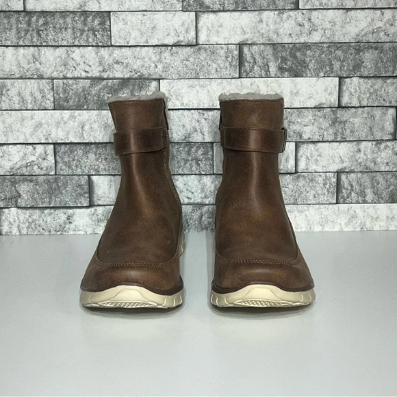 Skechers Slip Ins Womens 9.5 3M Scotchguard Vegan Leather Side Zip Boots - Picture 2 of 9